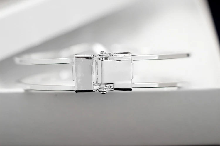 Puzzle Clasp Autism Awareness Bangle